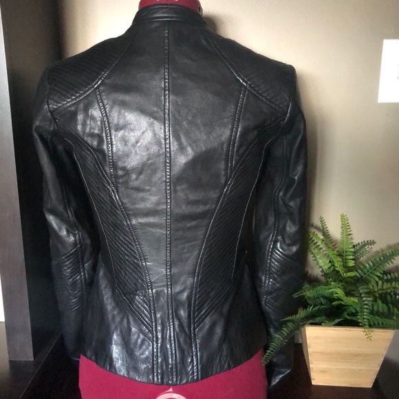Soft, black, leather jacket. Great for fall. Great price. - Picture 2 of 7